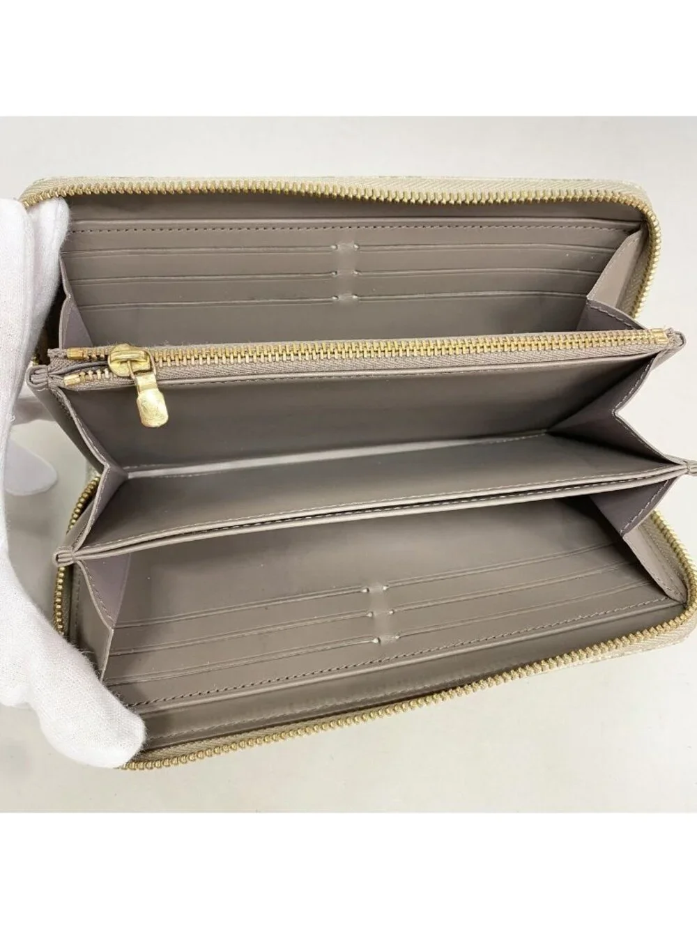 Louis Vuitton Wallet Monogram Jacquard Zippy Since White Gray